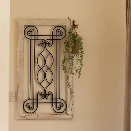 Sea View 3 Bedroom In A Village Апартаменты *