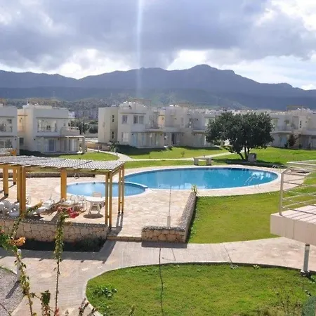 Апартаменты Sea View 3 Bedroom In A Village Agios Georgios (Girne)