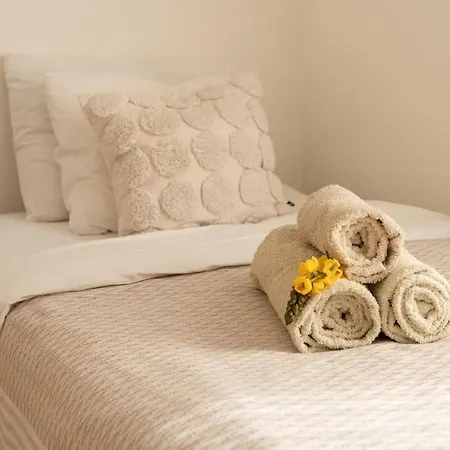 Sea View 3 Bedroom In A Village 아파트 Agios Georgios (Girne)